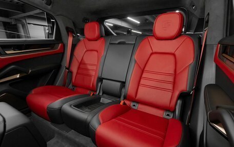 Porsche Cayenne III, 2024 год, 34 900 000 рублей, 28 фотография