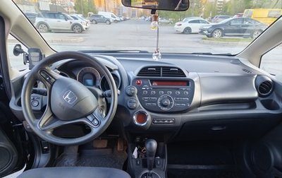 Honda Jazz II рестайлинг, 2011 год, 800 000 рублей, 1 фотография