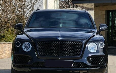 Bentley Bentayga I, 2016 год, 9 200 000 рублей, 1 фотография