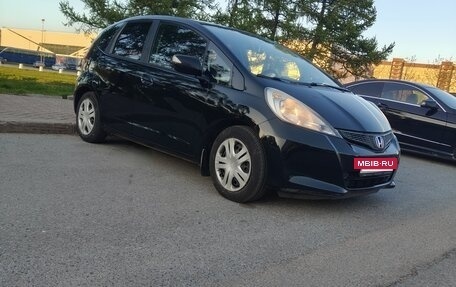 Honda Jazz II рестайлинг, 2011 год, 800 000 рублей, 7 фотография