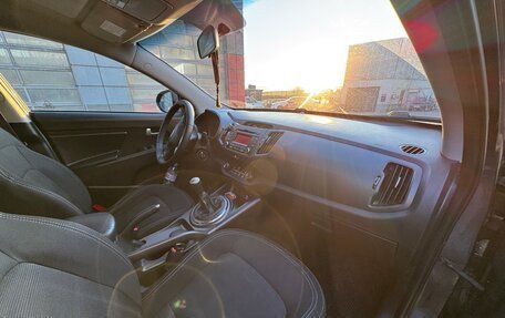 KIA Sportage III, 2011 год, 1 300 000 рублей, 23 фотография