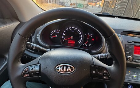 KIA Sportage III, 2011 год, 1 300 000 рублей, 28 фотография