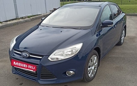 Ford Focus III, 2014 год, 875 000 рублей, 2 фотография