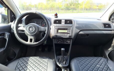 Volkswagen Polo VI (EU Market), 2012 год, 639 000 рублей, 12 фотография