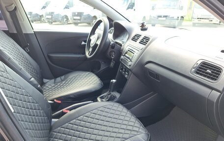 Volkswagen Polo VI (EU Market), 2012 год, 639 000 рублей, 13 фотография