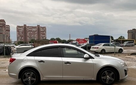 Chevrolet Cruze II, 2013 год, 850 000 рублей, 4 фотография