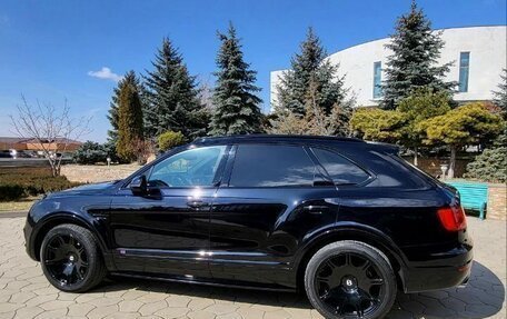 Bentley Bentayga I, 2016 год, 9 200 000 рублей, 3 фотография