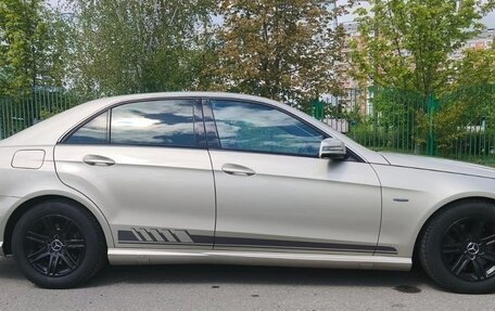 Mercedes-Benz E-Класс, 2010 год, 1 800 000 рублей, 5 фотография