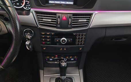 Mercedes-Benz E-Класс, 2010 год, 1 800 000 рублей, 15 фотография