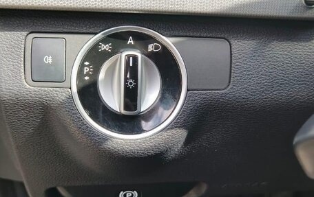 Mercedes-Benz E-Класс, 2010 год, 1 800 000 рублей, 13 фотография