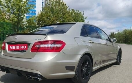 Mercedes-Benz E-Класс, 2010 год, 1 800 000 рублей, 4 фотография