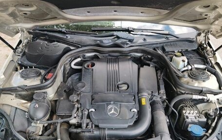 Mercedes-Benz E-Класс, 2010 год, 1 800 000 рублей, 21 фотография