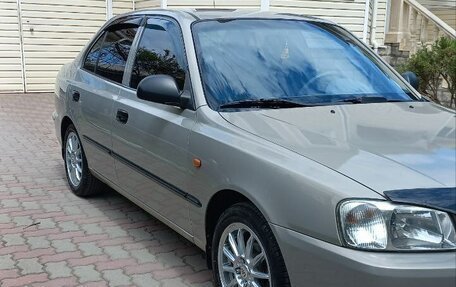 Hyundai Accent II, 2011 год, 670 000 рублей, 1 фотография