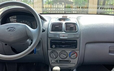 Hyundai Accent II, 2011 год, 670 000 рублей, 7 фотография