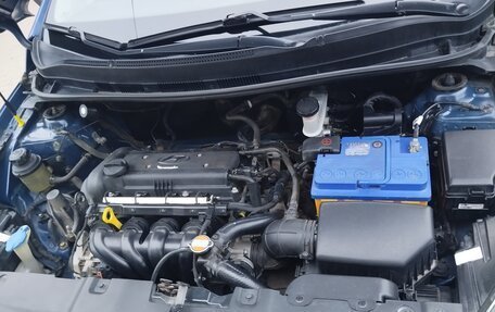 Hyundai Solaris II рестайлинг, 2011 год, 690 000 рублей, 12 фотография
