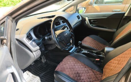 KIA cee'd III, 2013 год, 900 000 рублей, 10 фотография