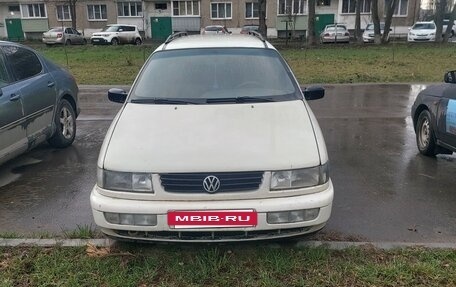 Volkswagen Passat B4, 1995 год, 110 000 рублей, 2 фотография