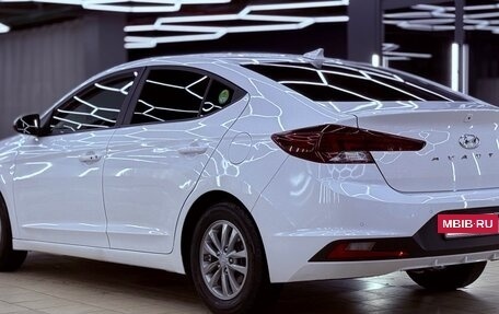 Hyundai Avante, 2019 год, 1 700 000 рублей, 4 фотография