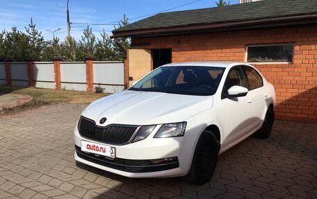 Skoda Octavia, 2017 год, 1 490 000 рублей, 2 фотография