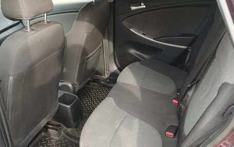 Hyundai Solaris II рестайлинг, 2011 год, 810 000 рублей, 9 фотография