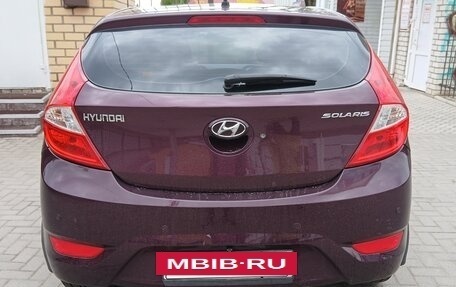 Hyundai Solaris II рестайлинг, 2011 год, 810 000 рублей, 5 фотография