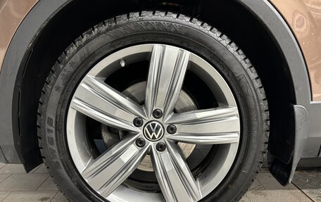 Volkswagen Tiguan II, 2017 год, 2 800 000 рублей, 5 фотография