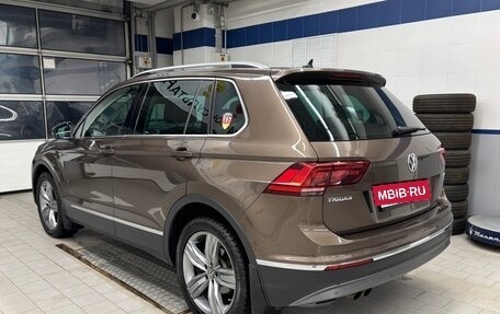 Volkswagen Tiguan II, 2017 год, 2 800 000 рублей, 6 фотография