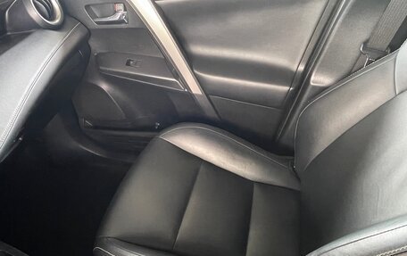 Toyota RAV4, 2015 год, 2 700 000 рублей, 10 фотография