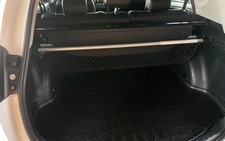 Toyota RAV4, 2015 год, 2 700 000 рублей, 15 фотография