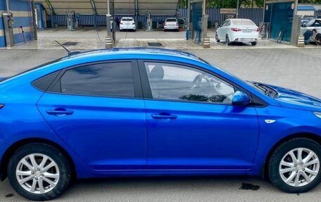 Hyundai Solaris II рестайлинг, 2018 год, 1 350 000 рублей, 4 фотография