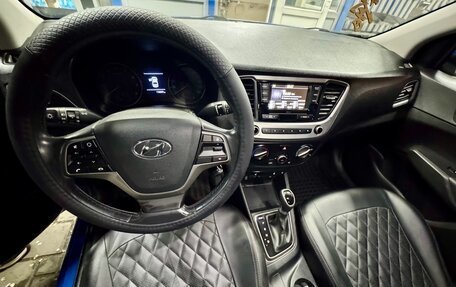 Hyundai Solaris II рестайлинг, 2018 год, 1 350 000 рублей, 6 фотография