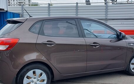 KIA Rio III рестайлинг, 2015 год, 1 000 000 рублей, 4 фотография