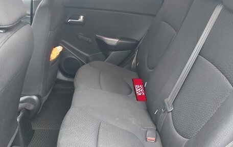 KIA Rio III рестайлинг, 2015 год, 1 000 000 рублей, 7 фотография