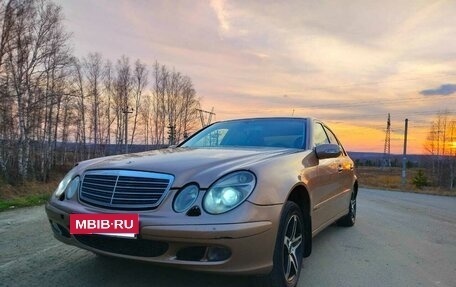 Mercedes-Benz E-Класс, 2003 год, 800 000 рублей, 6 фотография