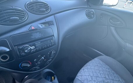 Ford Focus IV, 2001 год, 160 000 рублей, 17 фотография