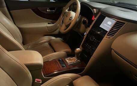 Infiniti FX II, 2011 год, 1 475 000 рублей, 10 фотография