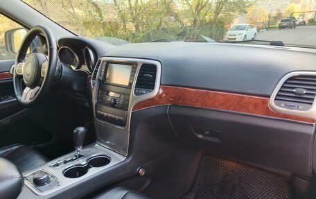 Jeep Grand Cherokee, 2013 год, 2 075 000 рублей, 11 фотография