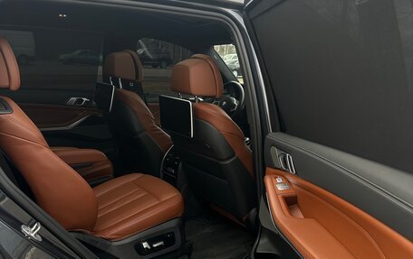 BMW X7, 2022 год, 10 500 000 рублей, 13 фотография