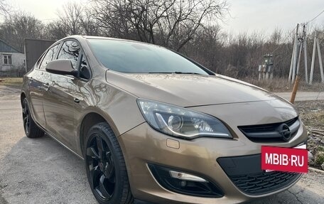 Opel Astra J, 2012 год, 840 000 рублей, 3 фотография
