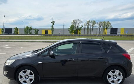 Opel Astra J, 2012 год, 690 000 рублей, 4 фотография