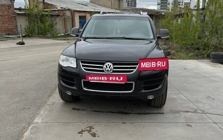Volkswagen Touareg III, 2008 год, 1 400 000 рублей, 2 фотография