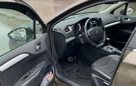 Citroen C4 II рестайлинг, 2015 год, 1 000 000 рублей, 3 фотография