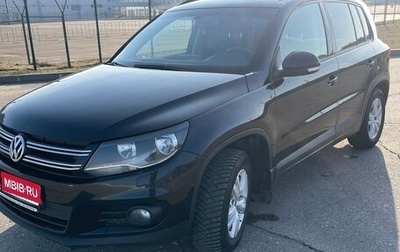 Volkswagen Tiguan I, 2011 год, 935 000 рублей, 1 фотография