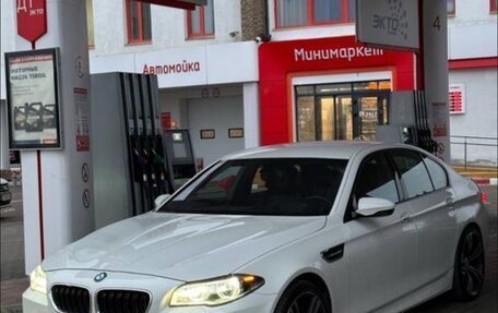 BMW M5, 2013 год, 4 300 000 рублей, 3 фотография