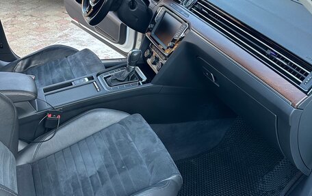 Volkswagen Passat B8 рестайлинг, 2016 год, 2 100 000 рублей, 12 фотография