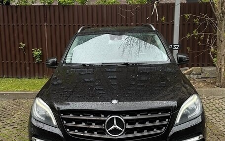 Mercedes-Benz M-Класс, 2012 год, 2 450 000 рублей, 2 фотография