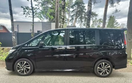 Honda Stepwgn IV, 2015 год, 2 015 000 рублей, 3 фотография