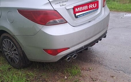 Hyundai Solaris II рестайлинг, 2013 год, 580 000 рублей, 4 фотография