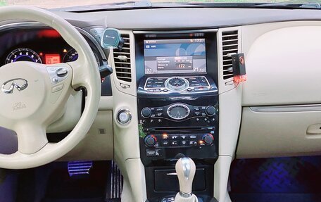 Infiniti FX II, 2008 год, 1 370 000 рублей, 11 фотография