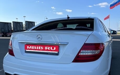 Mercedes-Benz C-Класс, 2014 год, 1 750 000 рублей, 30 фотография